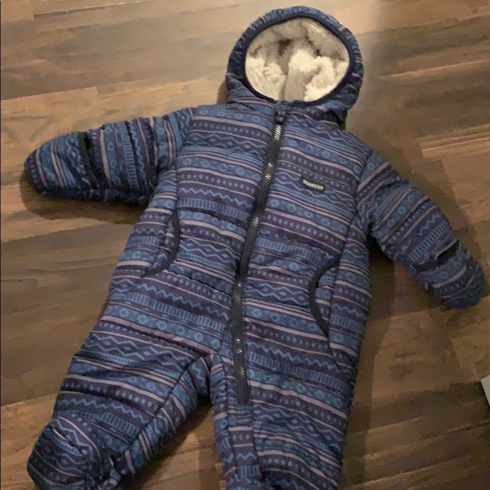 OshKosh snowsuit 3-6 months